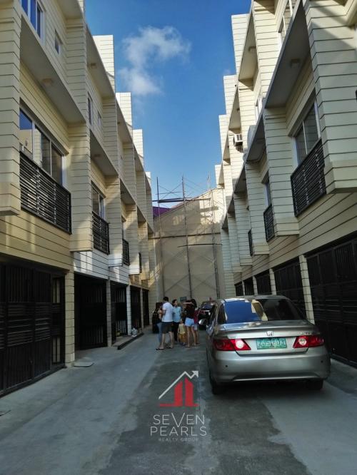 FOR SALE: Apartment / Condo / Townhouse Manila Metropolitan Area > Mandaluyong 6