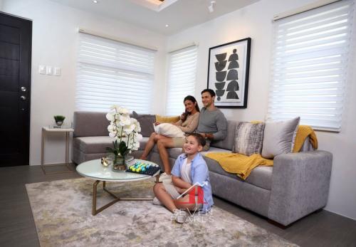 FOR SALE: House Laguna 2