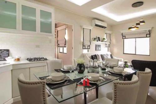 FOR SALE: House Cavite 6