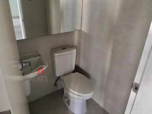FOR SALE: Office / Commercial / Industrial Manila Metropolitan Area > Makati 4