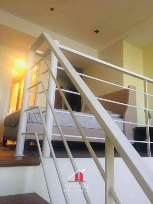 FOR SALE: Apartment / Condo / Townhouse Manila Metropolitan Area > Makati 12