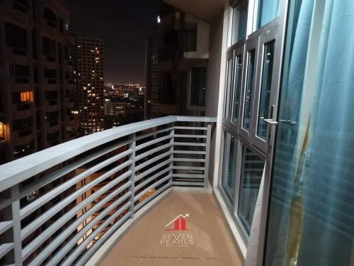 FOR SALE: Apartment / Condo / Townhouse Manila Metropolitan Area > Makati 3