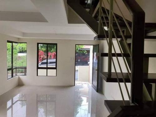 FOR SALE: House Manila Metropolitan Area 2