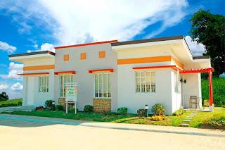 FOR SALE: House Laguna