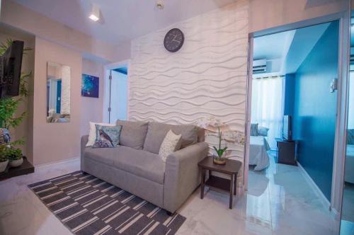 FOR SALE: Apartment / Condo / Townhouse Manila Metropolitan Area > Paranaque