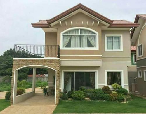 FOR SALE: Apartment / Condo / Townhouse Rizal > Antipolo