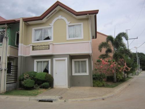 FOR SALE: Apartment / Condo / Townhouse Rizal > Antipolo 2