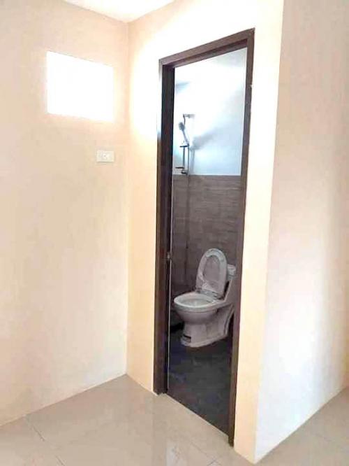 interior 8