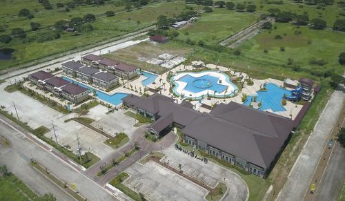 Saddle and Club