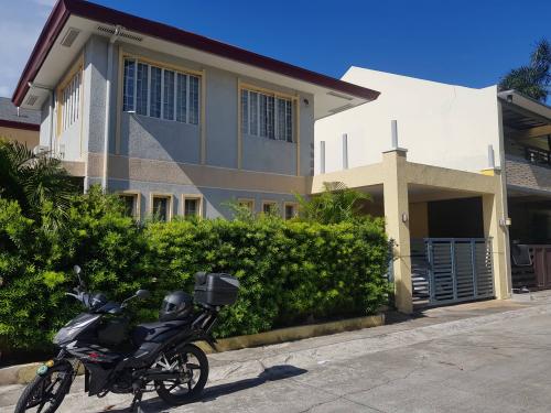 FOR SALE: Apartment / Condo / Townhouse Manila Metropolitan Area > Paranaque