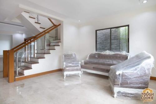 FOR SALE: House Manila Metropolitan Area > Paranaque 1