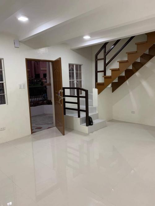 FOR SALE: House Manila Metropolitan Area > Las Pinas 1