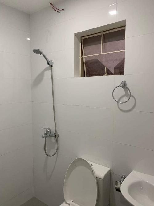 FOR SALE: House Manila Metropolitan Area > Las Pinas 4