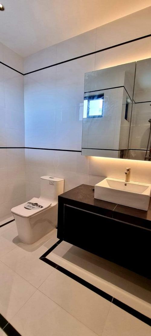 FOR SALE: Apartment / Condo / Townhouse Manila Metropolitan Area > Las Pinas 3