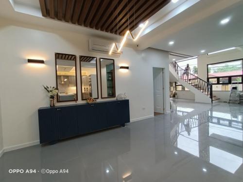 FOR SALE: House Manila Metropolitan Area > Las Pinas 4