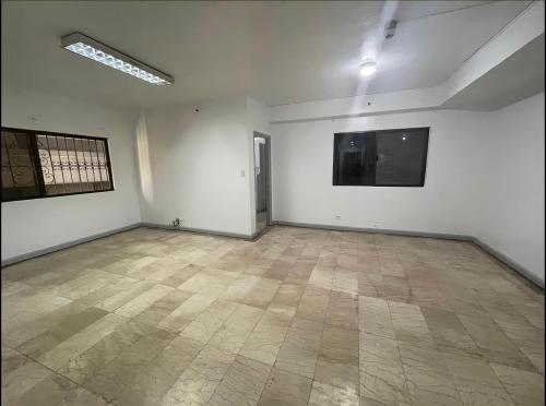 FOR SALE: Office / Commercial / Industrial Manila Metropolitan Area > Manila 1