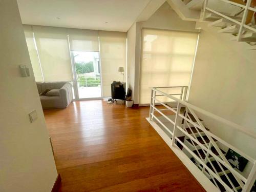 FOR SALE: House Rizal > Taguig 1