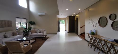 FOR SALE: House Manila Metropolitan Area > Muntinlupa 1