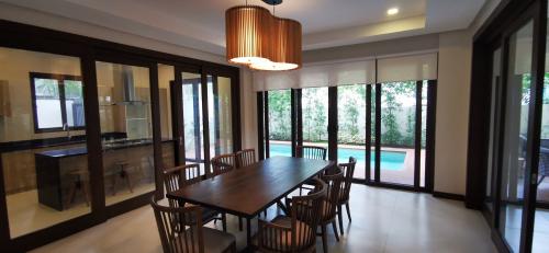 FOR SALE: House Manila Metropolitan Area > Muntinlupa 4