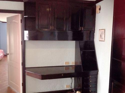 FOR RENT / LEASE: House Manila Metropolitan Area > Makati 7