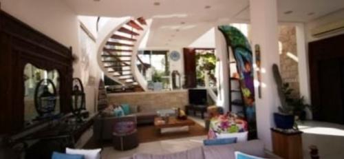 FOR SALE: House Batangas > Batangas City 2