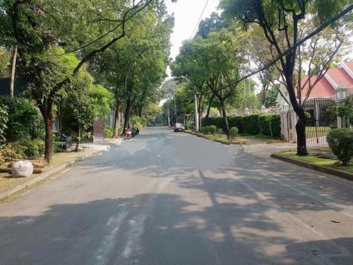 FOR SALE: House Manila Metropolitan Area > Makati
