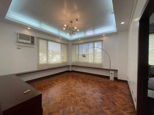 FOR RENT / LEASE: Apartment / Condo / Townhouse Manila Metropolitan Area > Makati