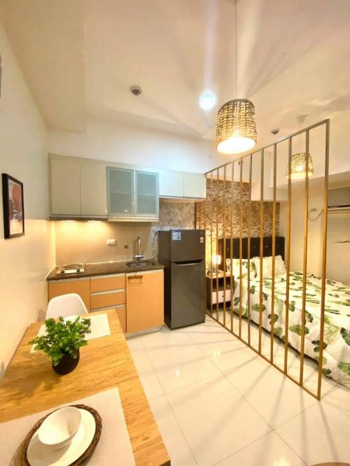 FOR SALE: Apartment / Condo / Townhouse Manila Metropolitan Area > Makati 1