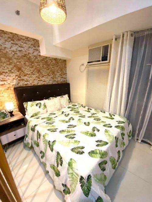 FOR SALE: Apartment / Condo / Townhouse Manila Metropolitan Area > Makati 3