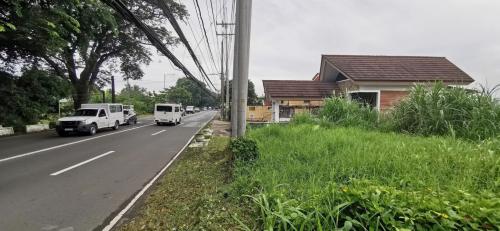FOR SALE: Office / Commercial / Industrial Tagaytay 2