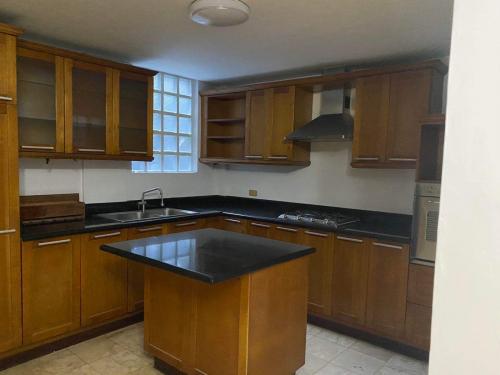 FOR SALE: Apartment / Condo / Townhouse Manila Metropolitan Area > Pasig
