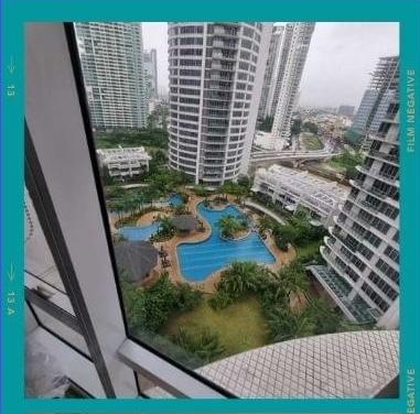 FOR SALE: Apartment / Condo / Townhouse Manila Metropolitan Area > Makati 2