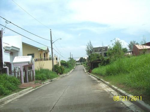 FOR SALE: Apartment / Condo / Townhouse Rizal > Antipolo 5