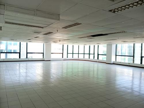 FOR RENT / LEASE: Office / Commercial / Industrial Cebu > Cebu City 1