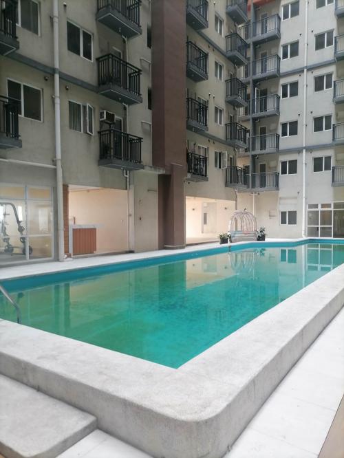 FOR SALE: Apartment / Condo / Townhouse Manila Metropolitan Area > Caloocan