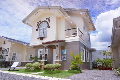 FOR SALE: House Cebu > Other areas 1