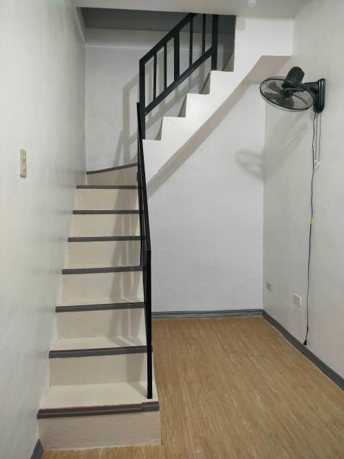 FOR SALE: Apartment / Condo / Townhouse Cavite 5