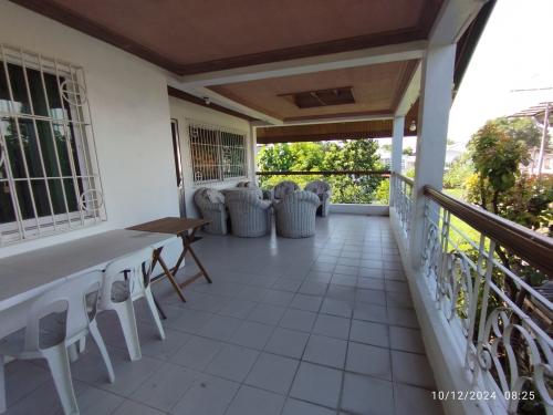 FOR SALE: House Rizal > Cainta 3