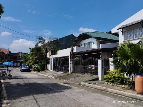 FOR SALE: House Rizal > Cainta 11