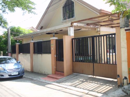 FOR SALE: Apartment / Condo / Townhouse Cavite 1