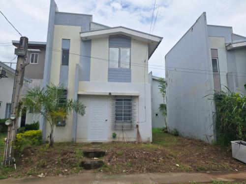 FOR SALE: House Laguna > Calamba