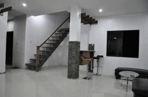 FOR SALE: Apartment / Condo / Townhouse Cebu > Cebu City 2