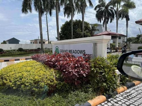 FOR SALE: Lot / Land / Farm Cavite 1
