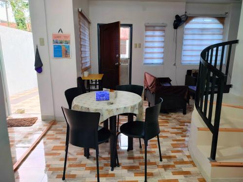 FOR SALE: Apartment / Condo / Townhouse Cavite 25