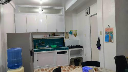 FOR SALE: Apartment / Condo / Townhouse Cavite 24