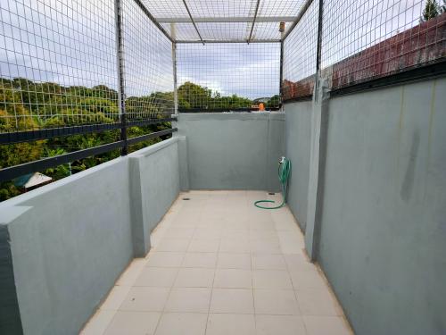 FOR SALE: Apartment / Condo / Townhouse Cavite 9