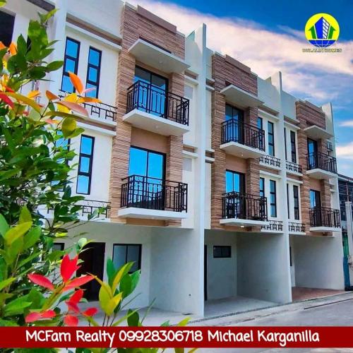 FOR SALE: House Manila Metropolitan Area > Valenzuela