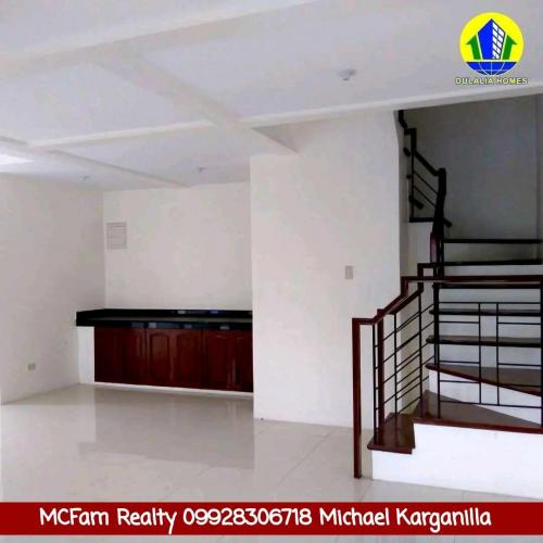 FOR SALE: House Manila Metropolitan Area > Valenzuela 1