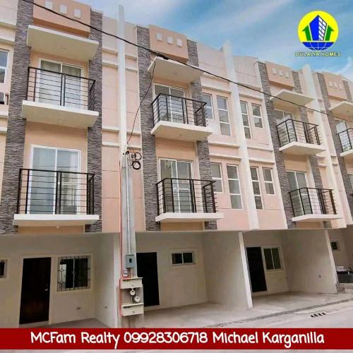 FOR SALE: Apartment / Condo / Townhouse Manila Metropolitan Area > Valenzuela