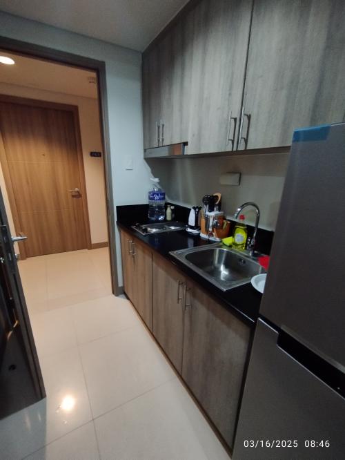 FOR SALE: Apartment / Condo / Townhouse Manila Metropolitan Area > Pasay 4